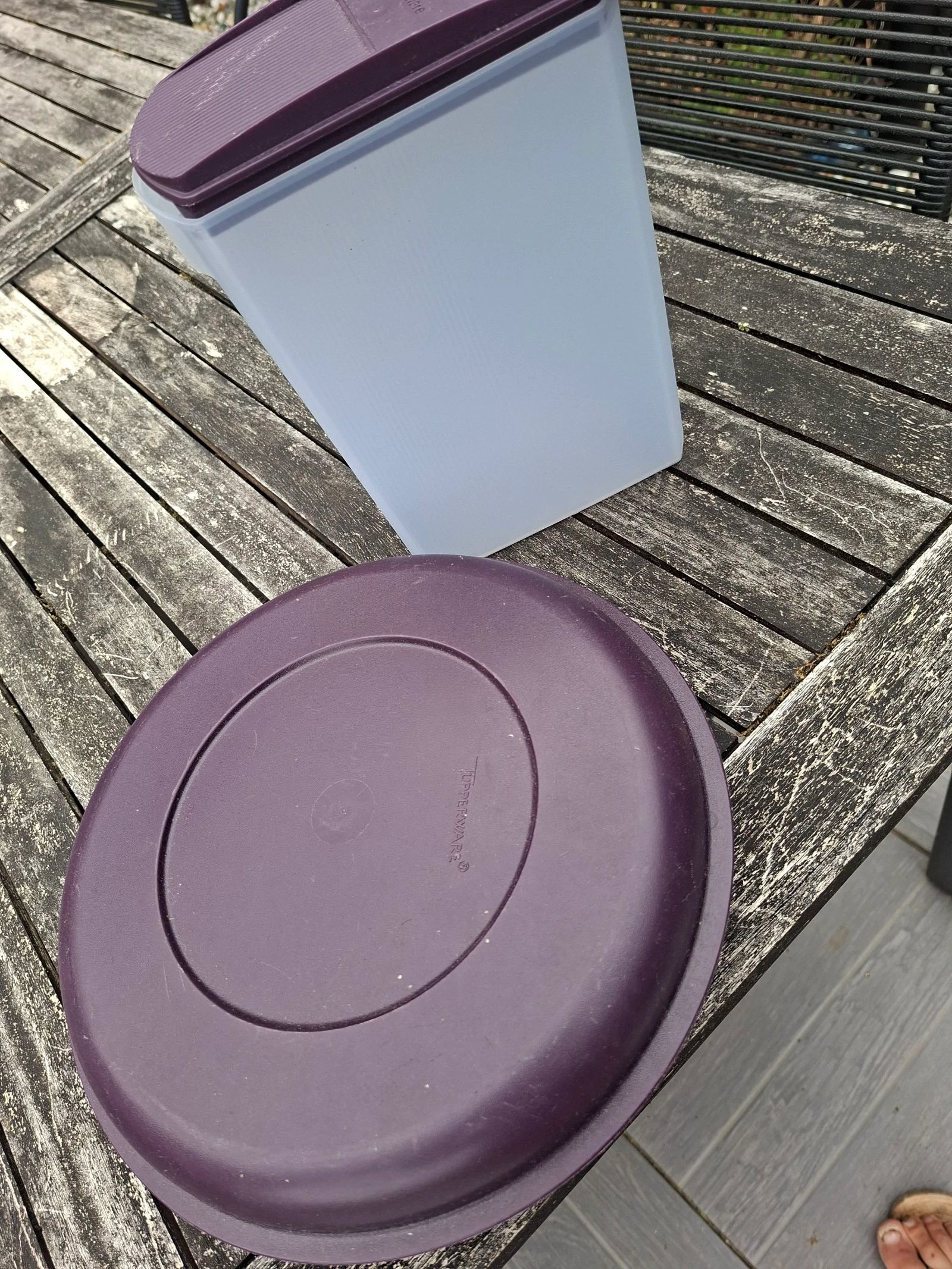 2 tupperware rangement nourriture cuisine 